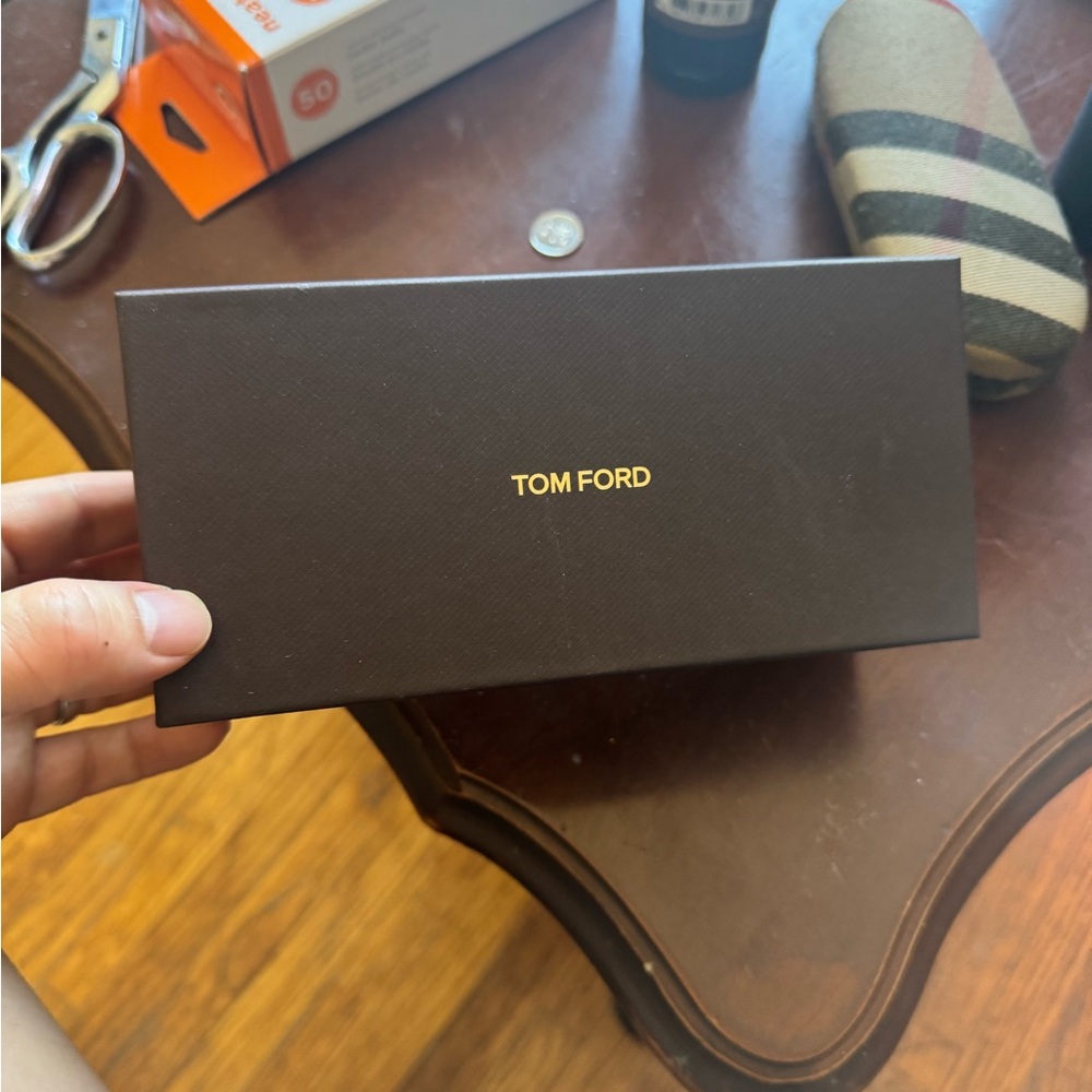 AUTHENTIC TOM FORD BOX